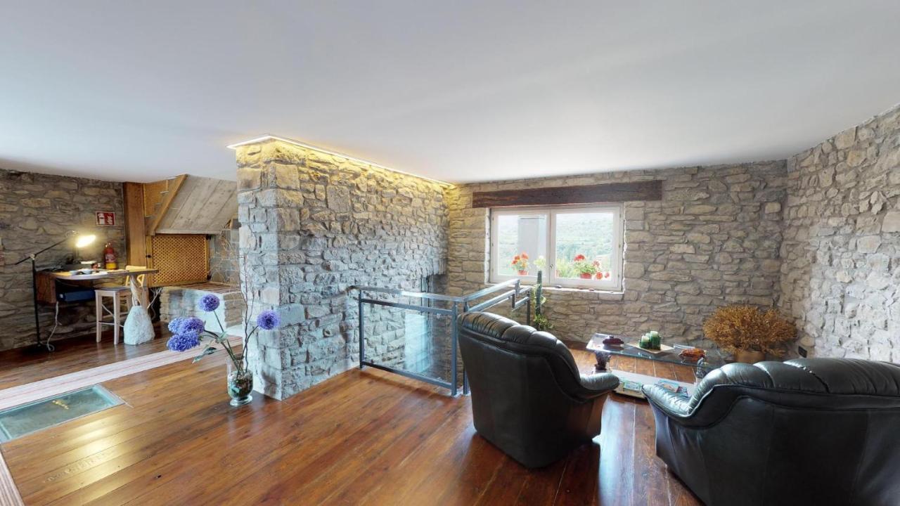 Casa Rural La Abadia-Apartamentos Graus Eksteriør bilde