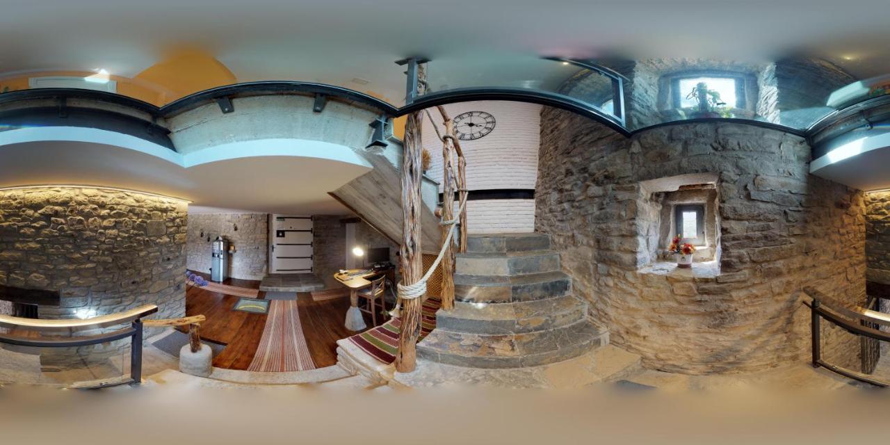 Casa Rural La Abadia-Apartamentos Graus Eksteriør bilde